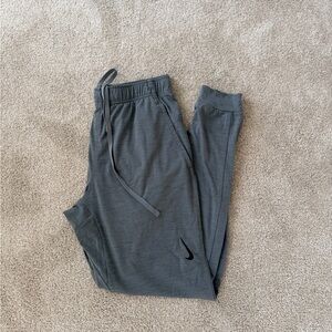 Nike Men's Gray Jogger Pants